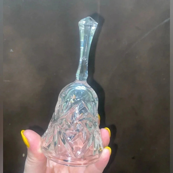 Crystal Glass Hollow Bell with Firework Design Pattern no brand no flaws NWOT - Picture 10 of 12